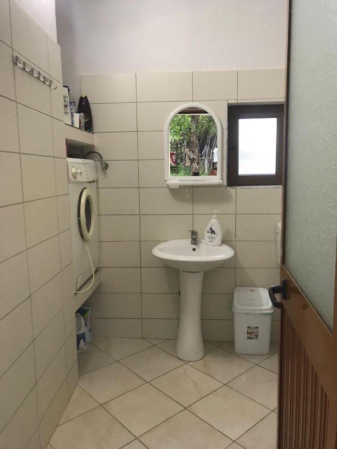 ולבונה Guest House Ledio מראה חיצוני תמונה